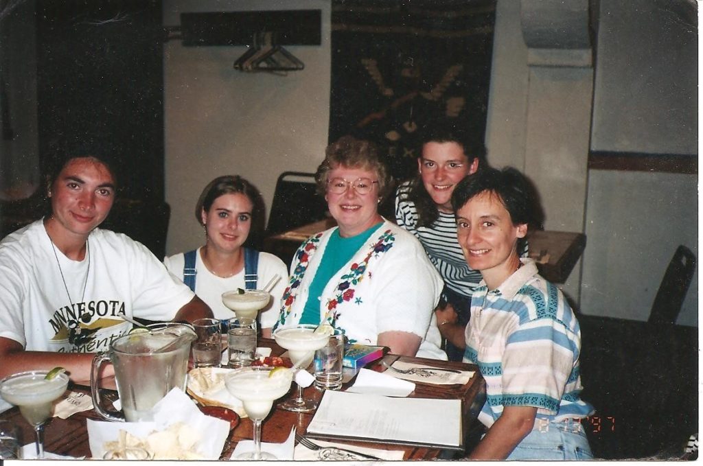 The first Amity exchange Teachers to arrive at Brainerd High School in 1997 were (Left to Right): Angels (Spain), Cristiana (Germany), AMITY coordinator and Spanish teacher, Profesora Edith, Fabienne (France) and me, Profe Jan